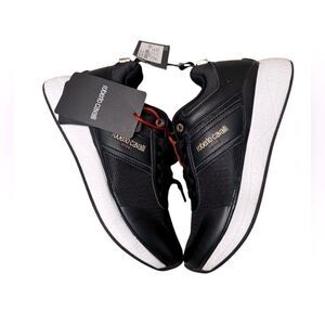 NWT Roberto Cavalli sport sneakers size 39/EU US/8
Women’s 10